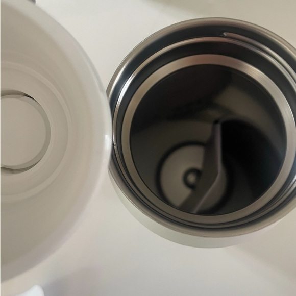 Stanley 36oz Stainless Steel IceFlow Aerolight Fast Flow Water Bottle - Polar - Picture 5 of 6